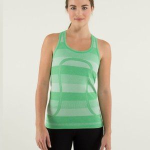 Lululemon Swiftly tank in green